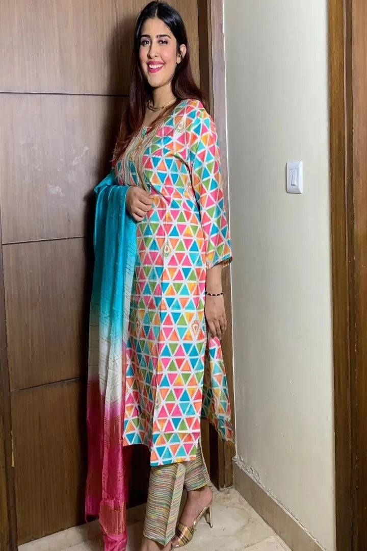 Muslin Printed kurta Set With Duppatta In Multi-spendworthclothing-Color_Multi,Cotton-Suits-sets,cottonsuit sets,Item Type_Cotton Suits Sets,Item Type_Plazo Suits,Kurta Sets,Plazo-Suits,printed,SUIT SET,SUIT-SETS