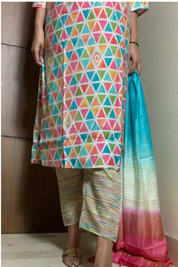 Muslin Printed kurta Set With Duppatta In Multi-spendworthclothing-Color_Multi,Cotton-Suits-sets,cottonsuit sets,Item Type_Cotton Suits Sets,Item Type_Plazo Suits,Kurta Sets,Plazo-Suits,printed,SUIT SET,SUIT-SETS