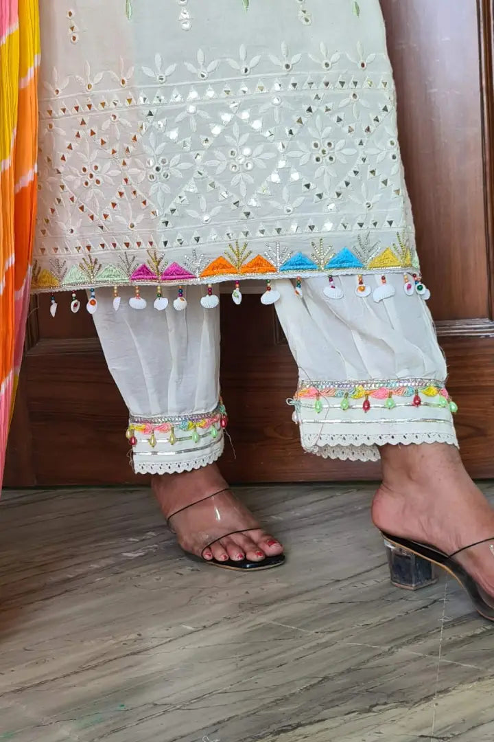 Straight Suit Set in Off white