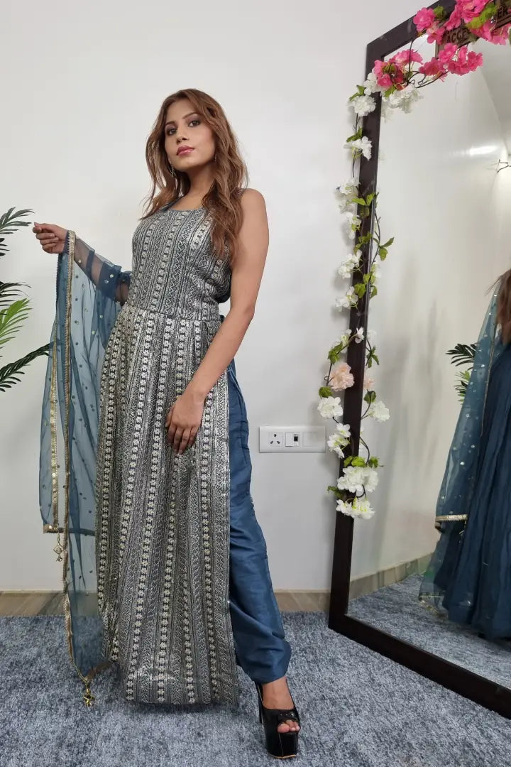 Straight Shirt With Bottom Pants In Georgette With Duppatta