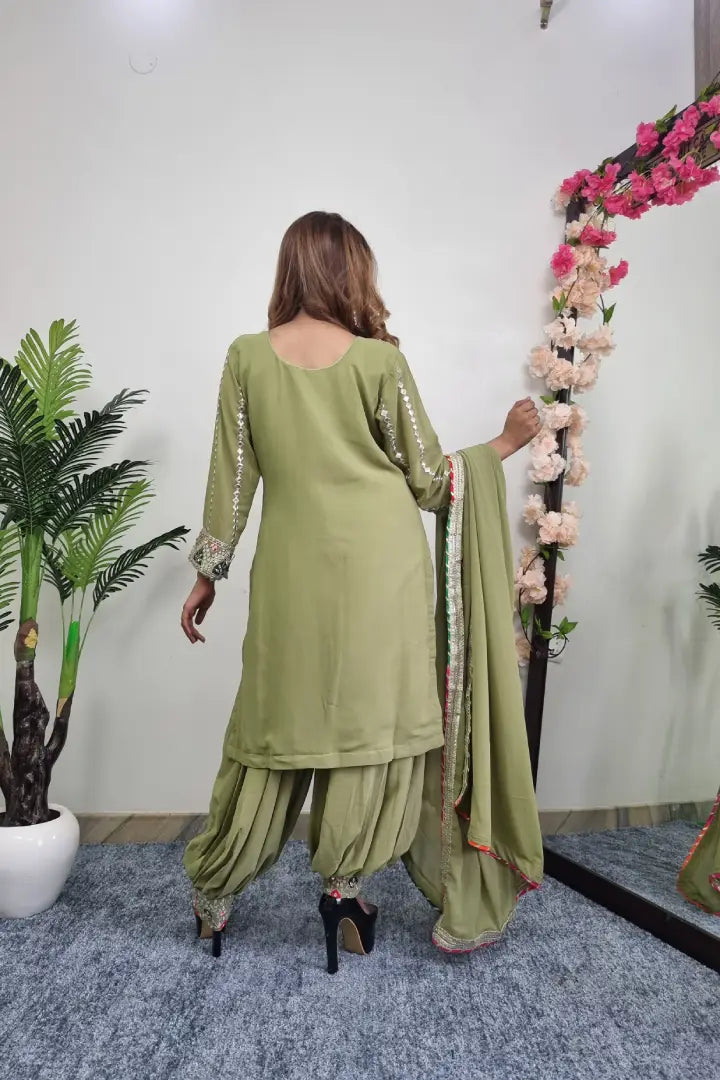 Staright Suit With Patiala Salwar Bottom In Green