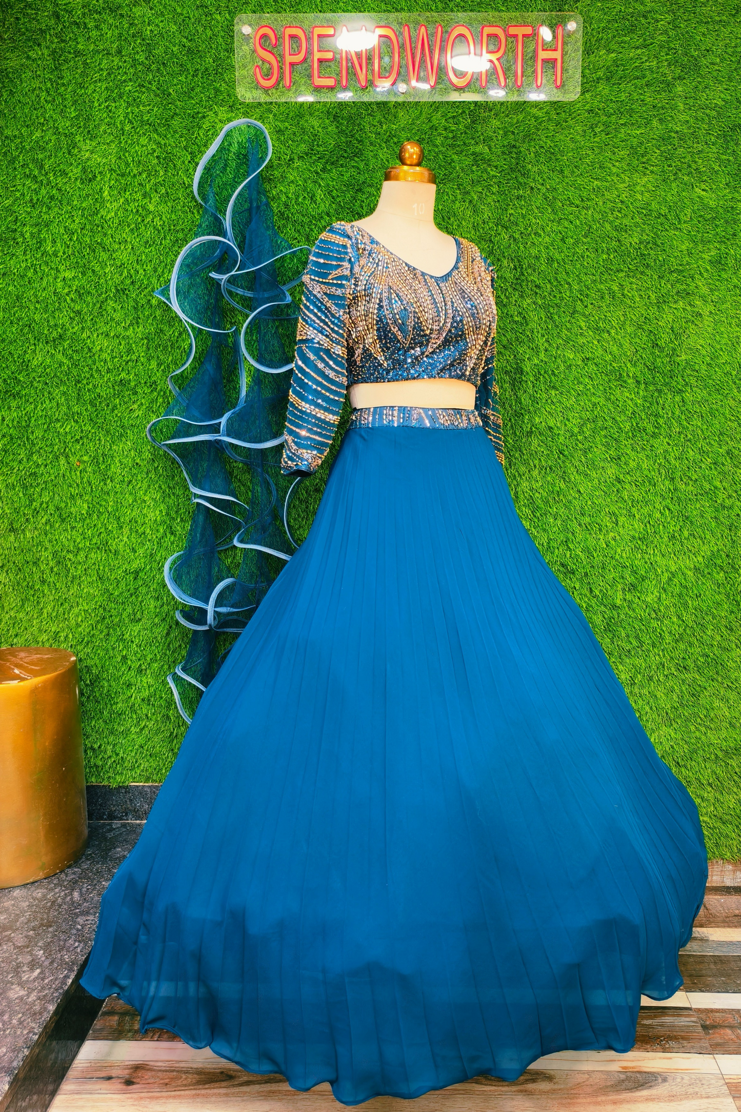 Designer Full Sleeve Girlish Blouse Lehenga set