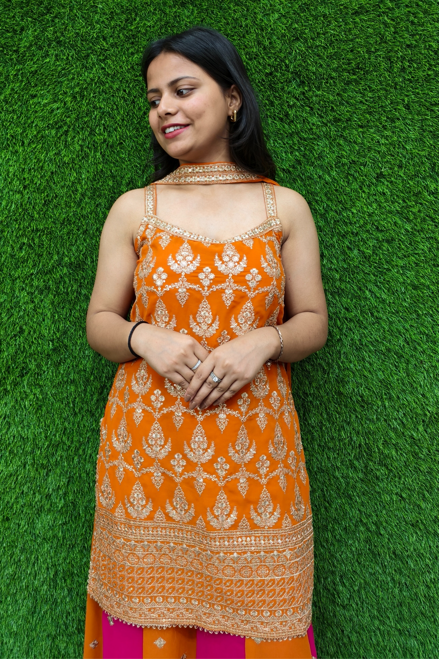 Straight contrast Sharara suit in orange