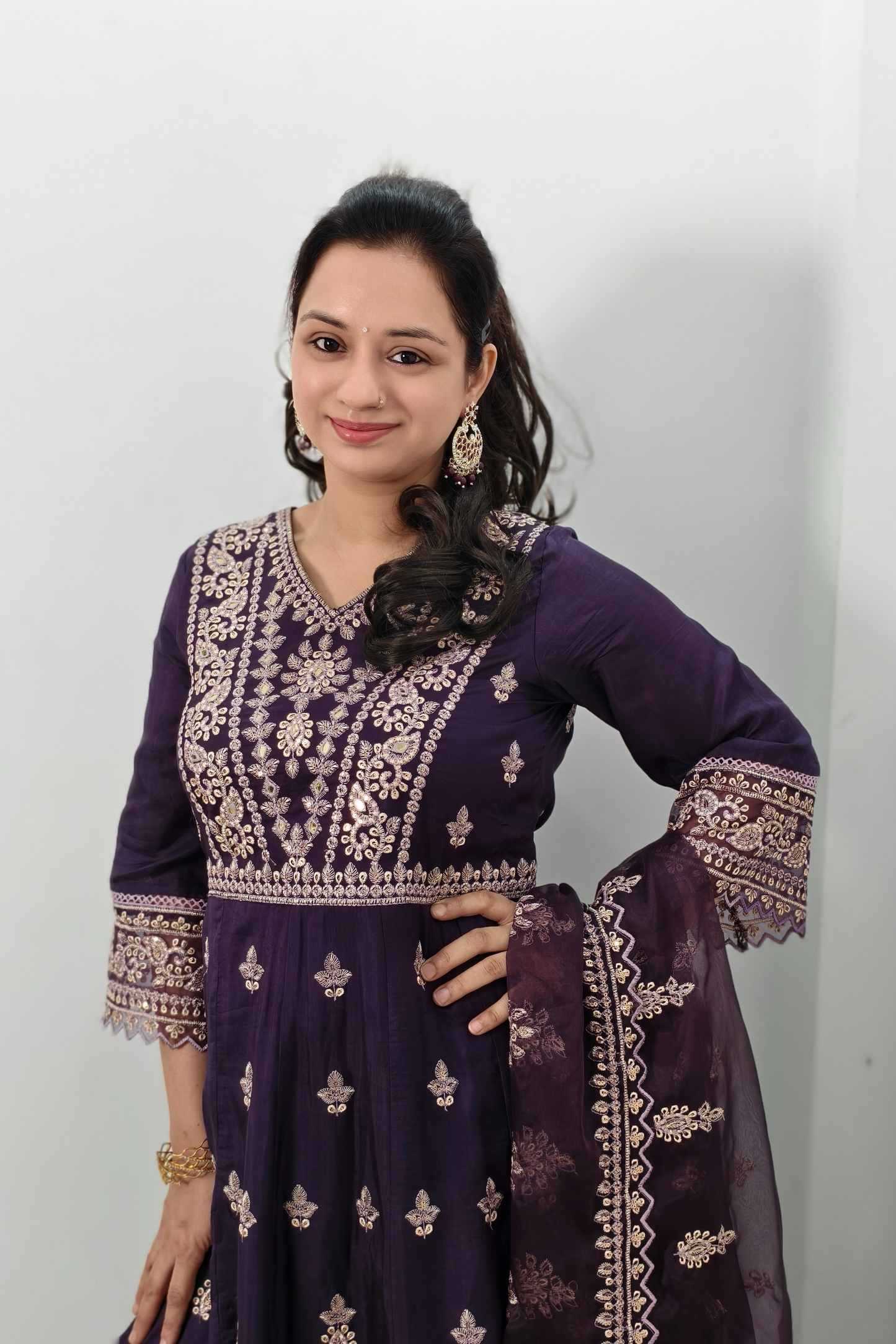 Muslim silk Thread work Anarkali Pakistani suit set with dupatta