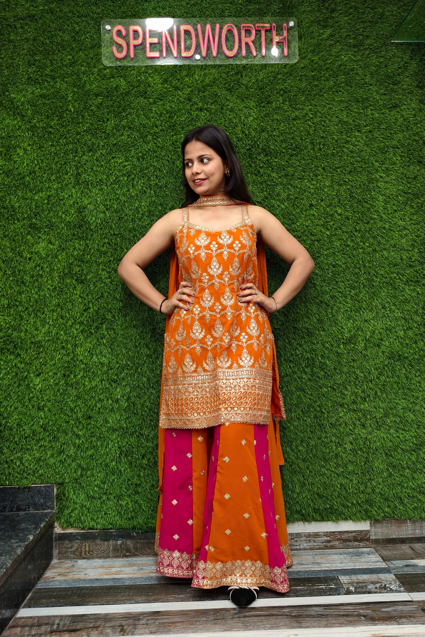 Straight contrast Sharara suit in orange