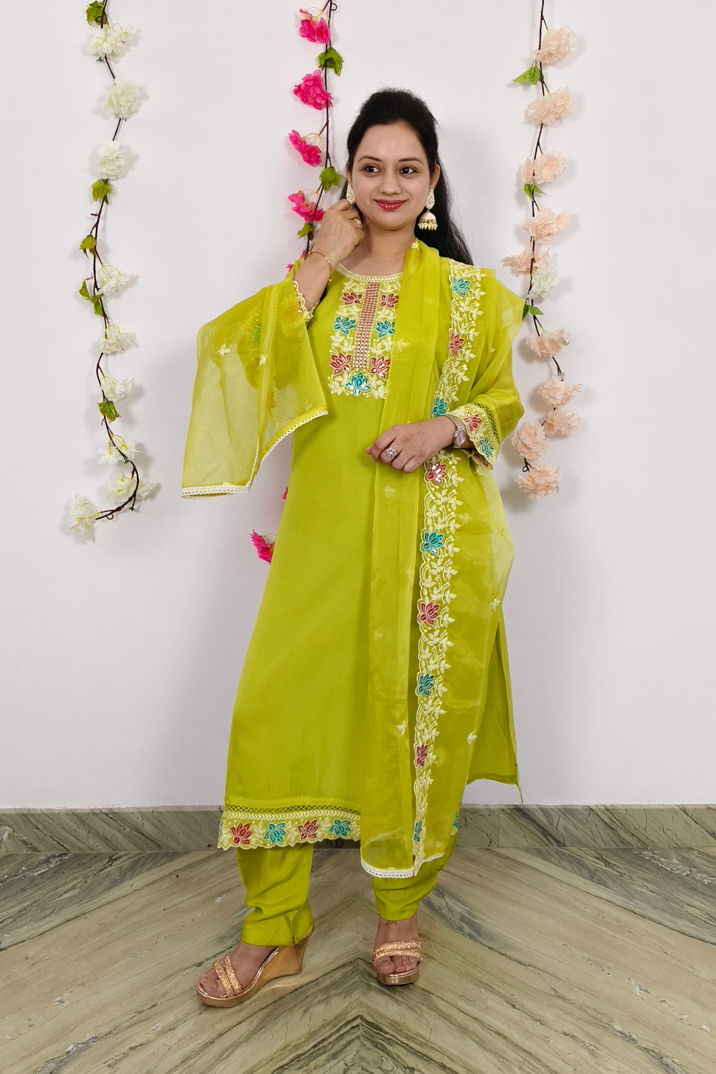 Pakistani Organza Multi Thread Work Embroidered Staright Suit With Cut Work Embroidered Duppatta in Neon Parrot