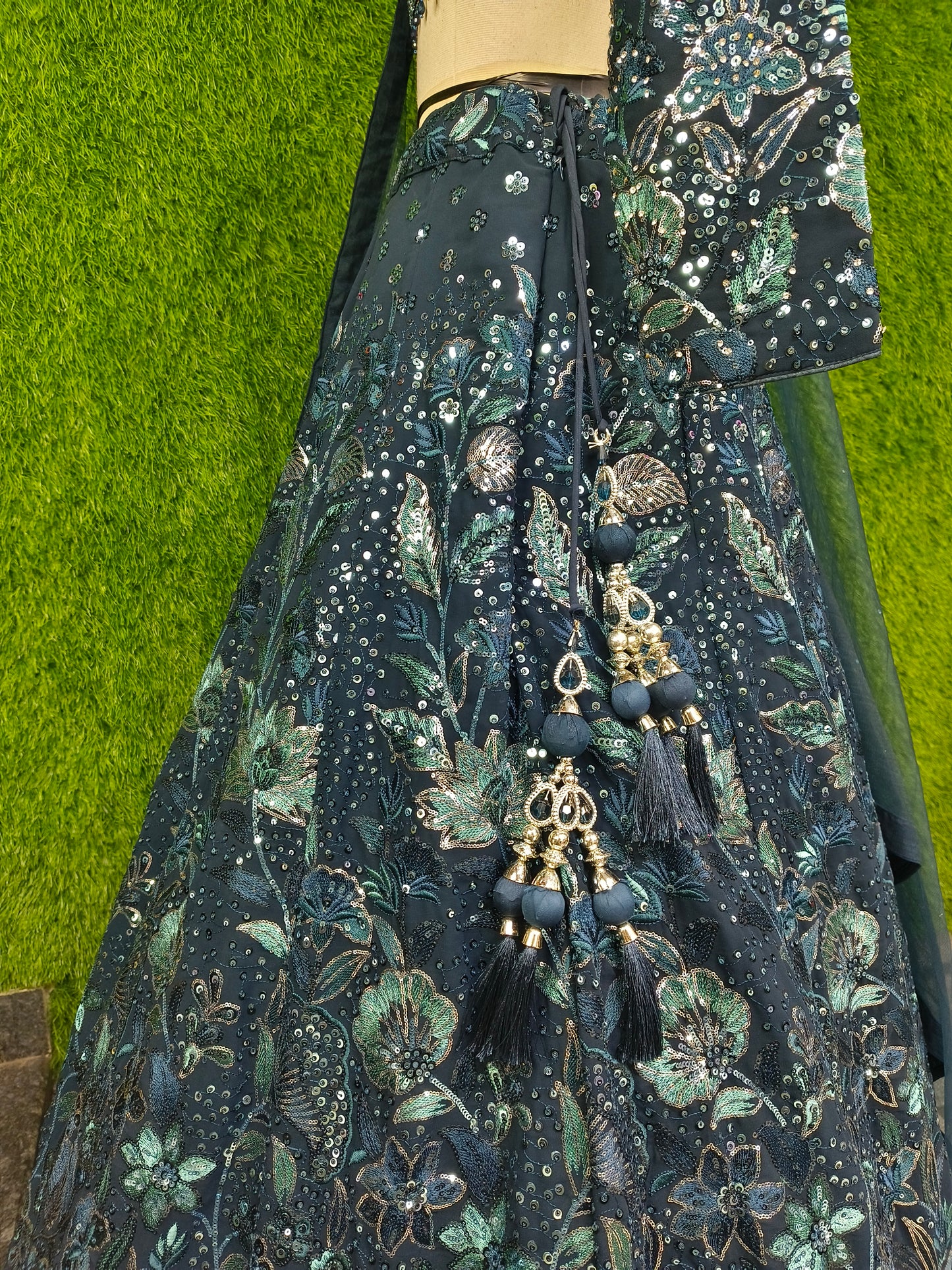 Full Sequence And Thread Work Embroidered Stylish Blouse Heavy lehenga Choli In Blue With Duppatta