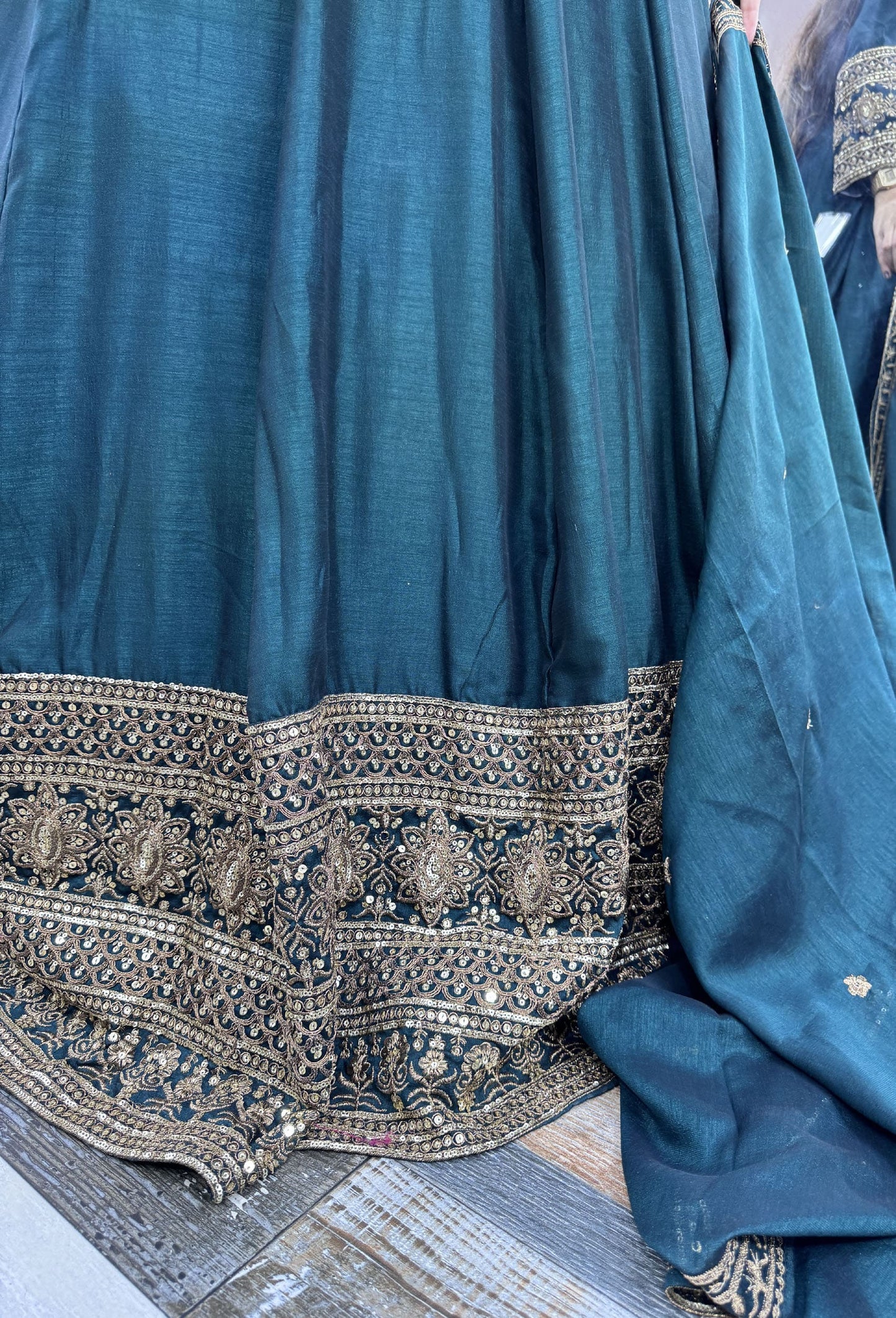 Designer V-Neck Anarkali Suit with Zari Embroidery & Border Dupatta
