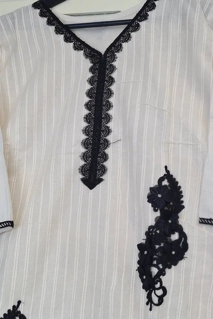 Cotton Kurta set With Dupatta in Contrast