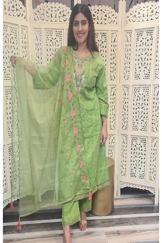 Aline Cotton Kurta Set With Thread Work Embroidery in Parrot-spendworthclothing-aline,Color_Parrot,Color_Parrot Green,Cotton-Suits-sets,cottonsuit sets,Item Type_Cotton Suits Sets,Item Type_Plazo Suits,Plazo-Suits,SUIT SET,SUIT-SETS