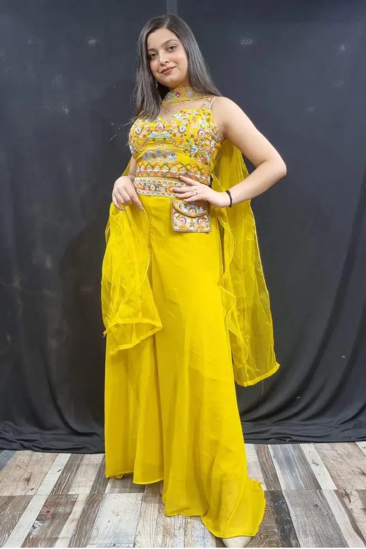 crop top sharara with dupatta