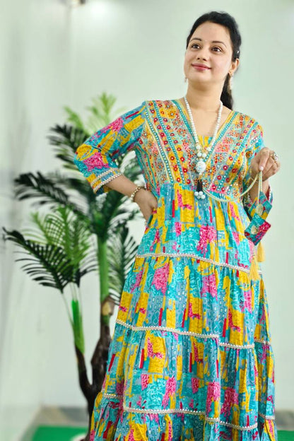 Anarkali Flared Kurta Set In Printed Yellow With Mul Duppatta