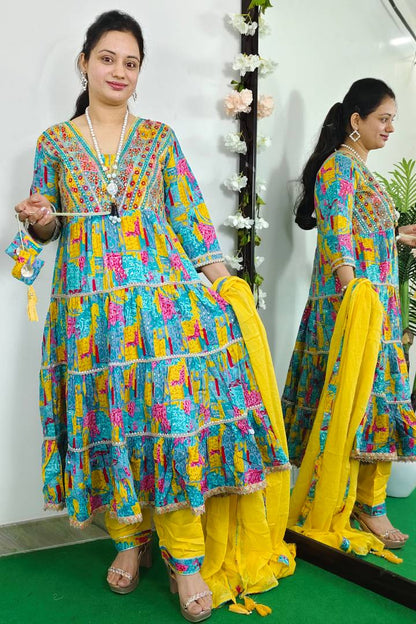 Anarkali Flared Kurta Set In Printed Yellow With Mul Duppatta