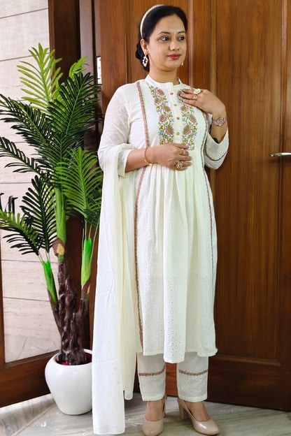 Chikan Embroidered Band Neck Kurta Set With Mul Duppatta In Off white