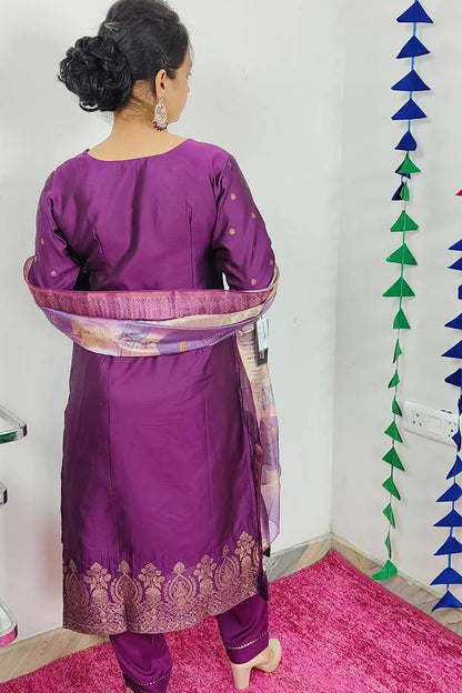 Silk Banarasi Suit With Printed Organza Duppatta In Purple