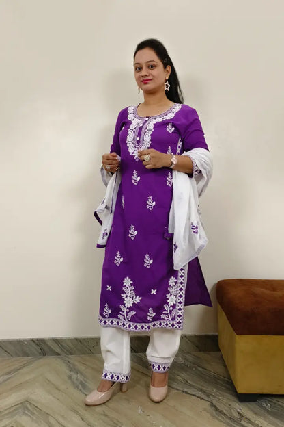 Chikan Embroidered Cotton Kurta Set With Duppatta In Purple