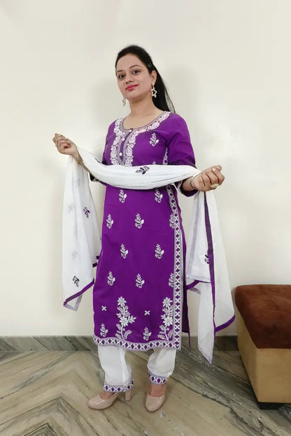 Chikan Embroidered Cotton Kurta Set With Duppatta In Purple