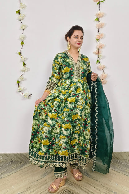 Anarkali Foil Printed Kurta Set With Organza Duppatta In Green