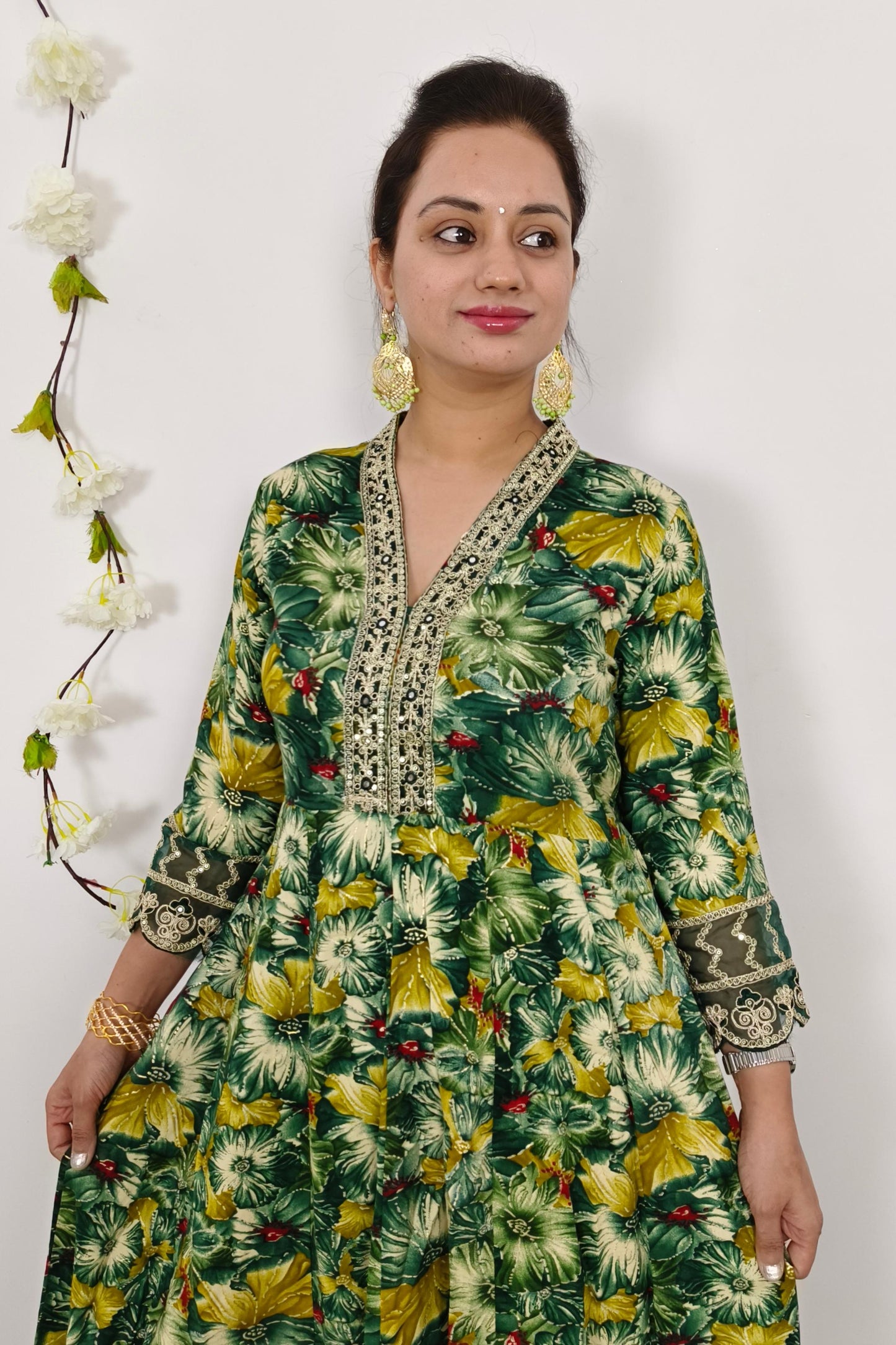 Anarkali Foil Printed Kurta Set With Organza Duppatta In Green