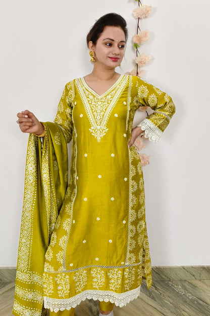 Straight Pakistani Kurta Set With Duppatta in neon Yellow