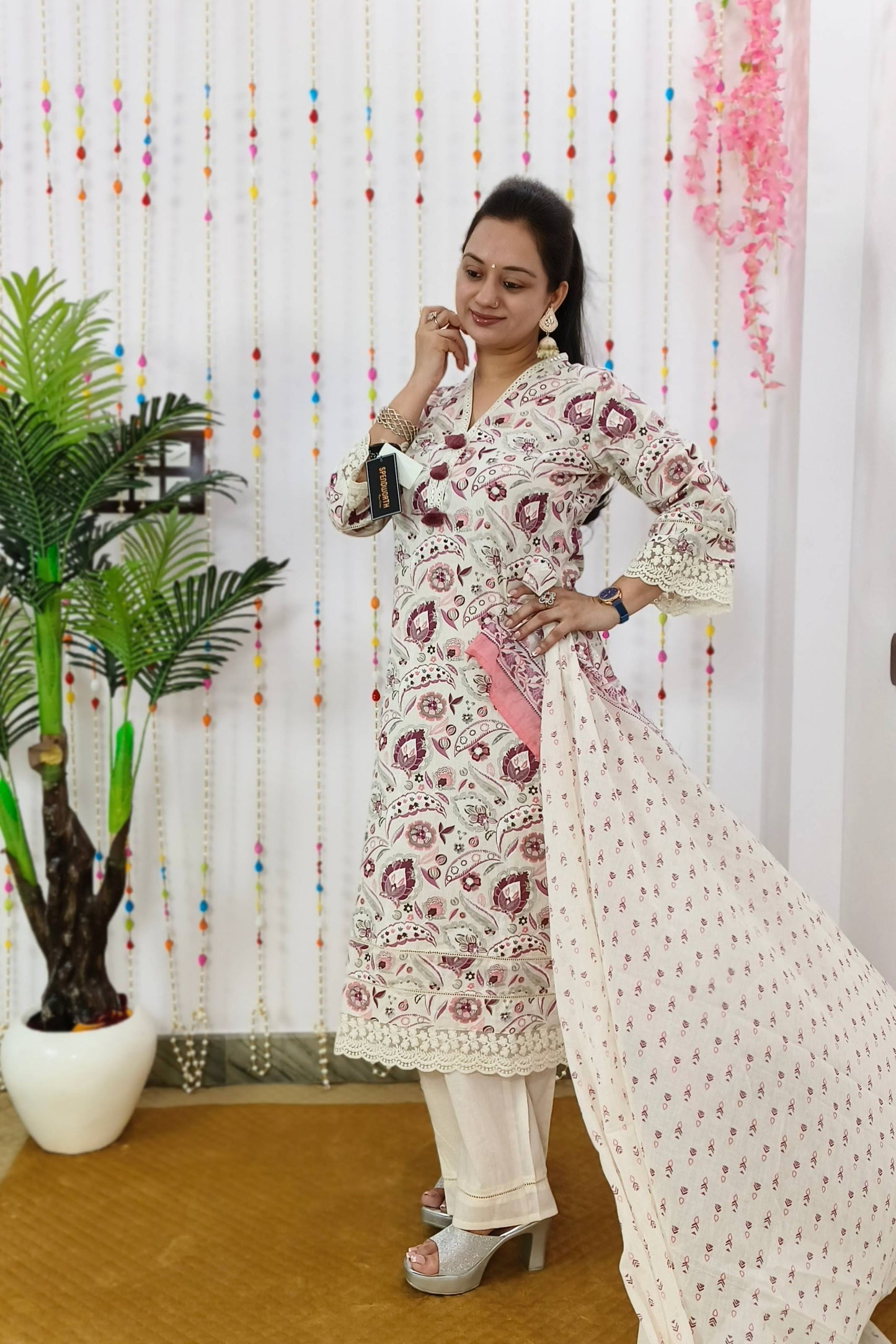 Khadi Cotton Straight Pakistani Floral Printed Suit Set in Off white