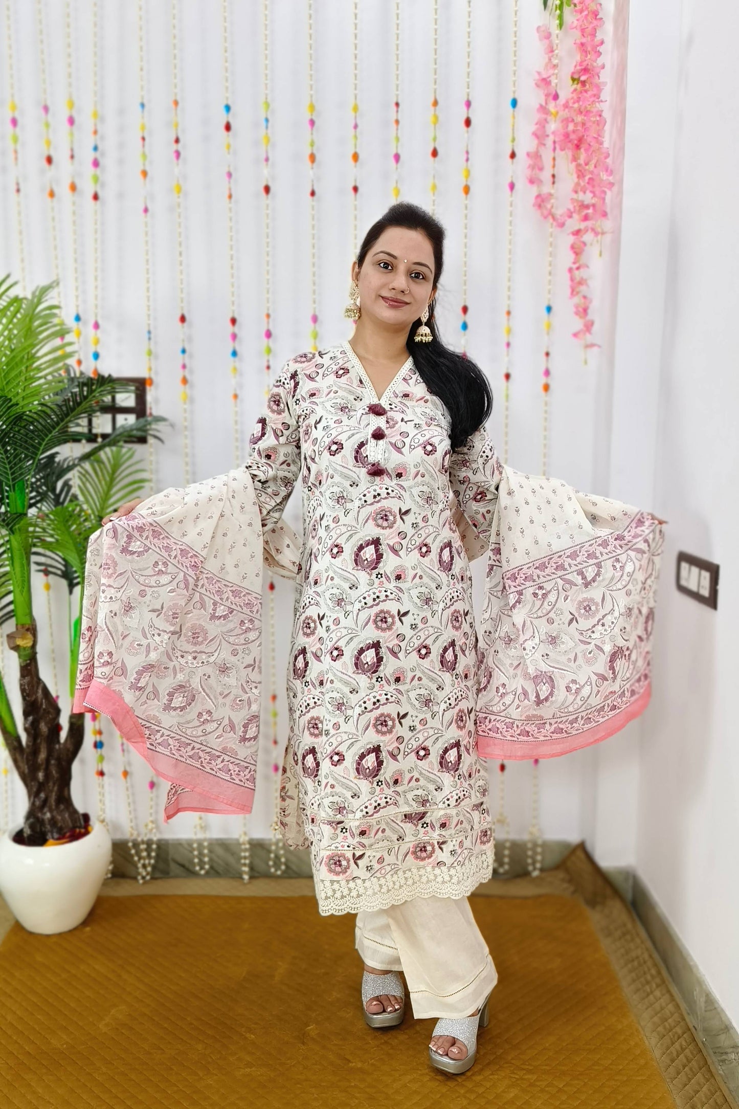 Khadi Cotton Straight Pakistani Floral Printed Suit Set in Off white