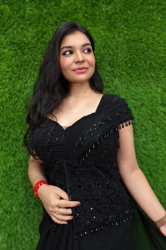 Beautiful Cocktail Peplum Drape Dress in Black