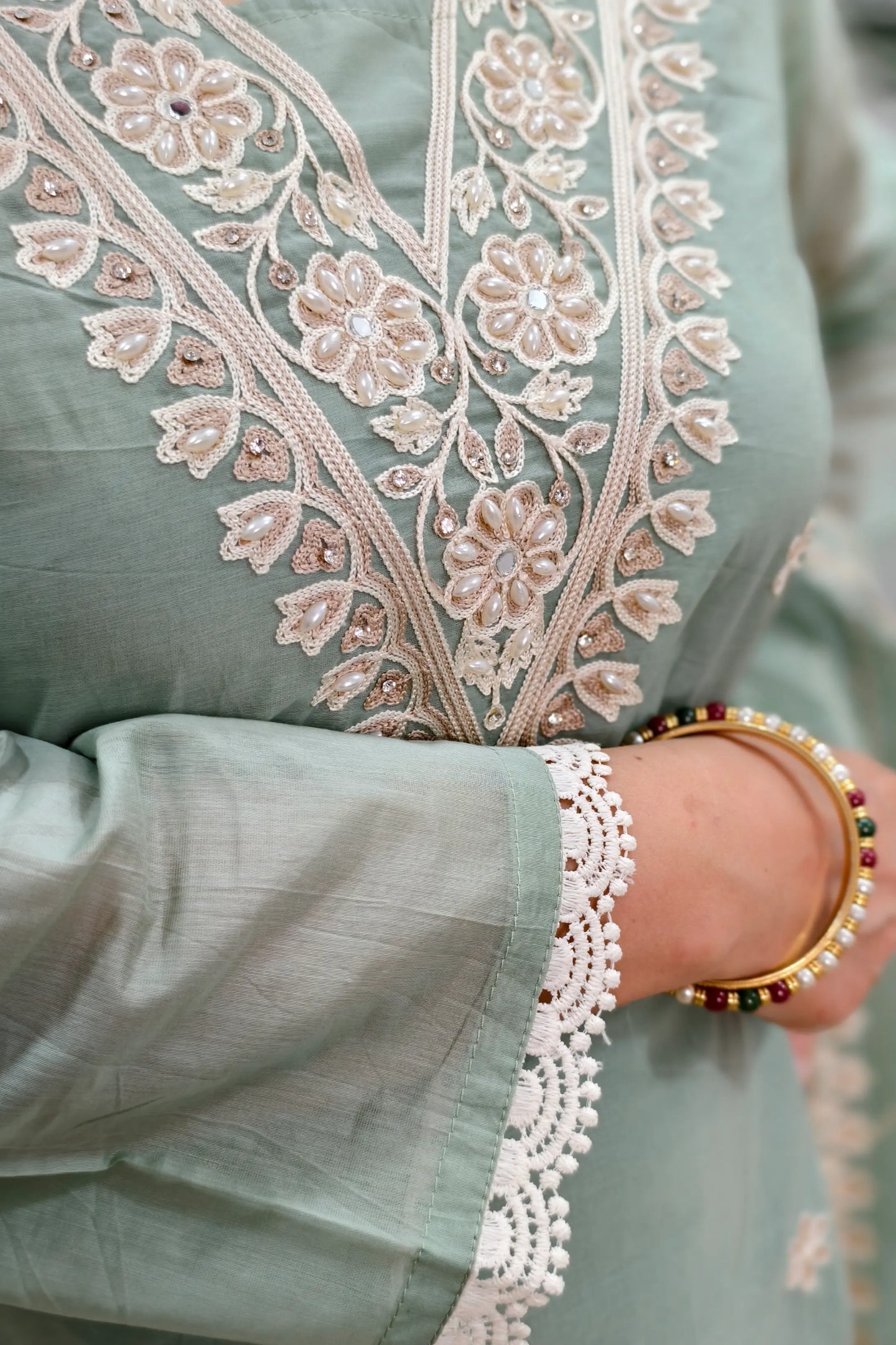 Straight Pakistani Partywear Suit With Organza Duppatta