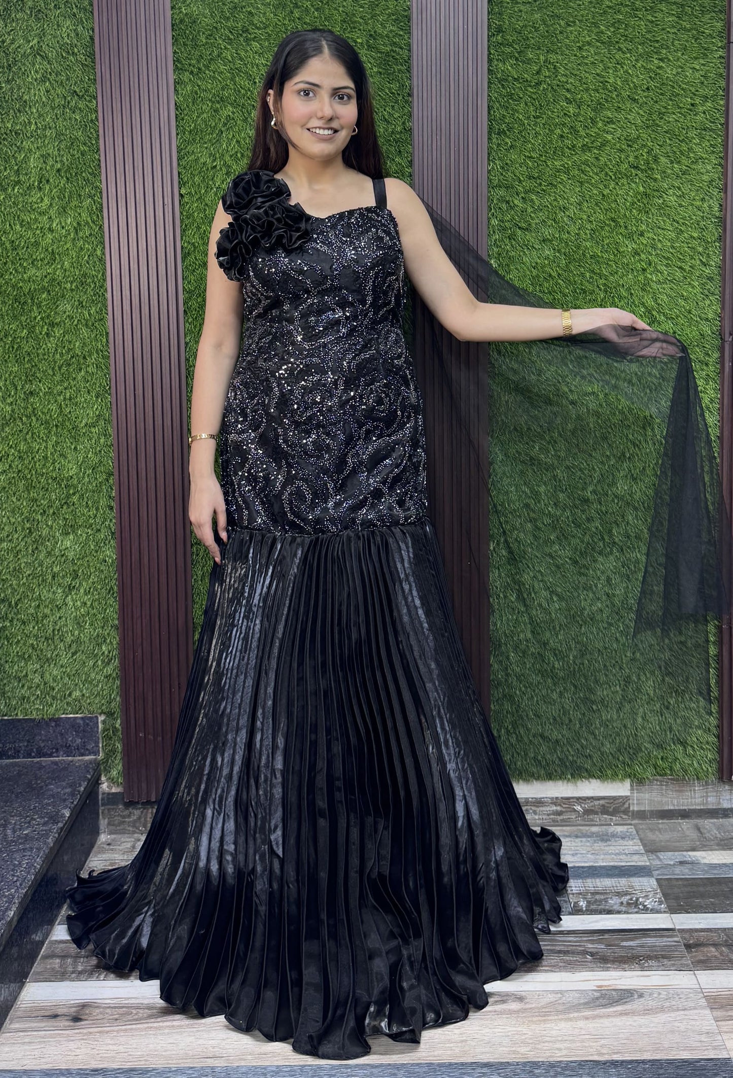 Cocktail Fish Cut Gown in Organza Silk with Spaghetti Strap