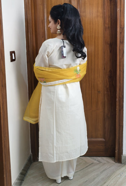 Crochet Fabric Summer Suit Set with Organza Dupatta