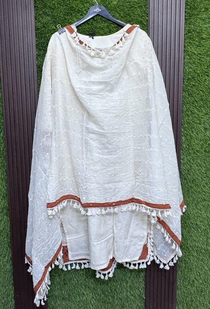 Crochet Detailed Summer Suit Set with Bordered Dupatta and Tassles