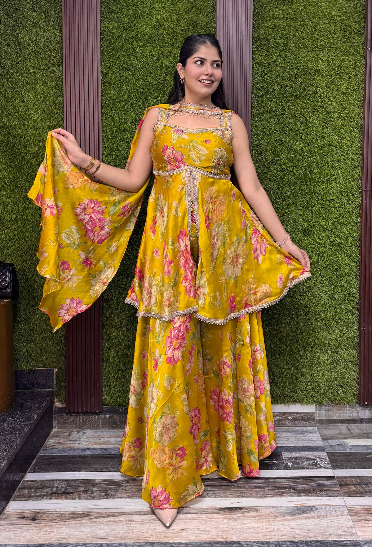 Trendy Spaghetti Strap Short Peplum Sharara Suit