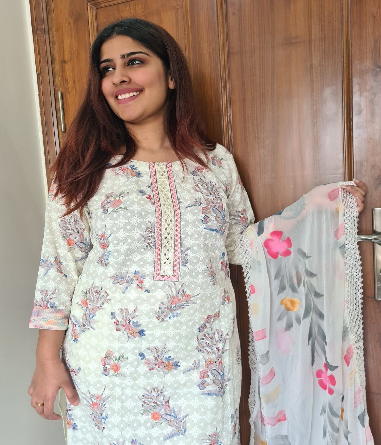 Straight kurta Set in Chikan Work White-spendworthclothing-Color_Off White,Cotton-Suits-sets,Easy-Returns,Free-Shipping,Item Type_Cotton Suits Sets,Material_Cotton,Size_Large,Size_Medium,Size_Small,Size_XL,Speedy-Deliveries,SUIT-SETS