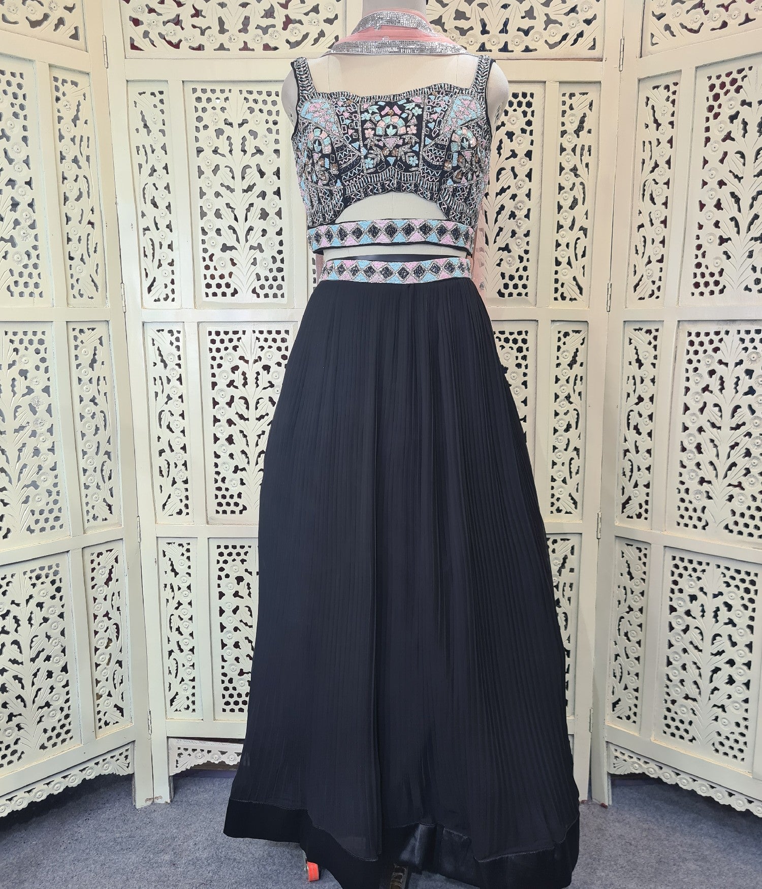 Beautiful Lehenga Choli in Black-spendworthclothing-Color_Black,Easy-Returns,Free-Shipping,Indo-Western-Lehengas,Item Type_Indo Western Lehenga,Item Type_Light Weight Lehenga,LEHENGA-SETS,Light-Weight-Lehenga,Material_Georgette,Size_Large,Size_Medium,Size_Small,Size_XL,Speedy-Deliveries